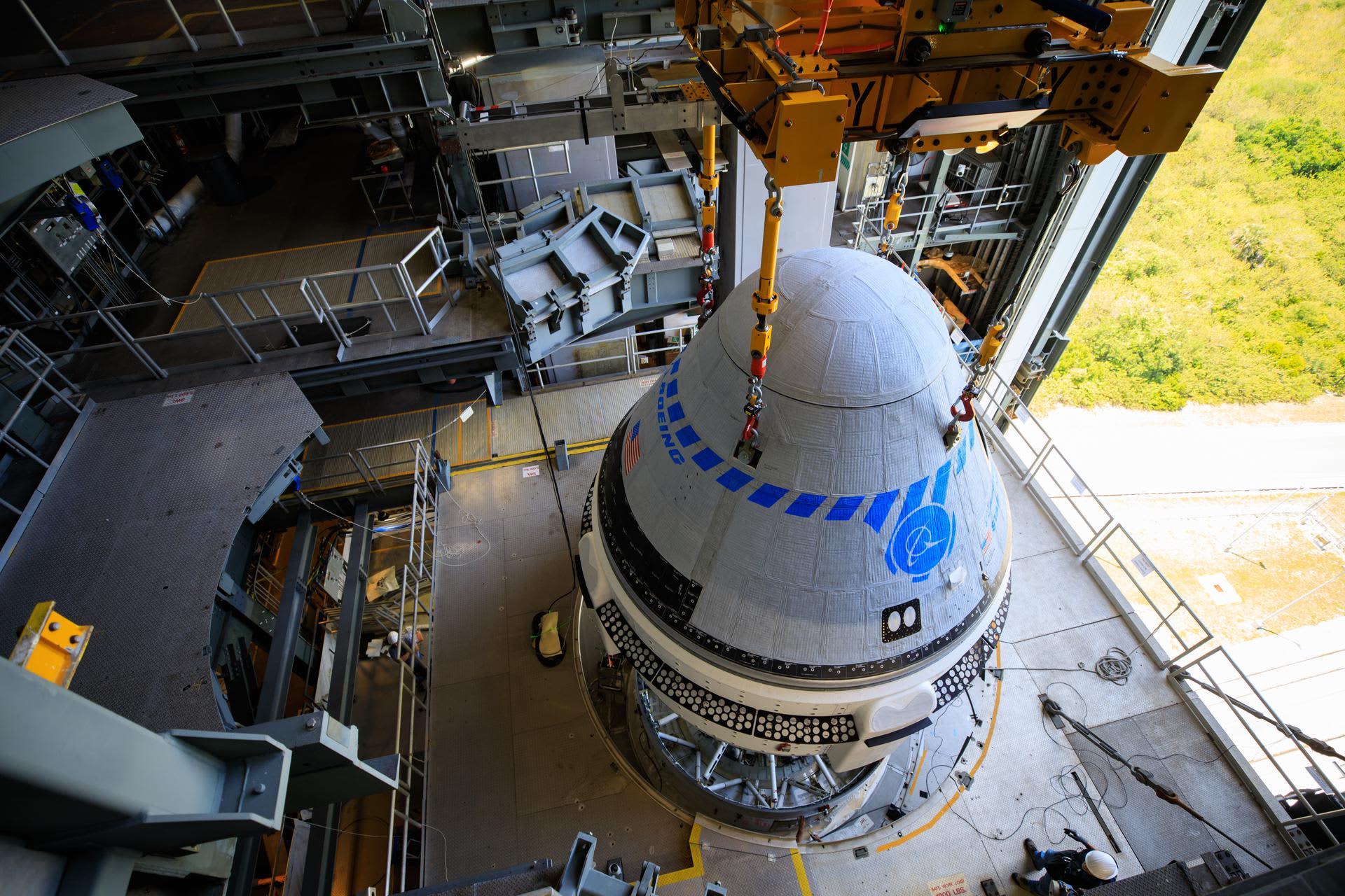 Boeing Starliner returning empty as NASA turns to SpaceX to bring astronauts back from ISS
