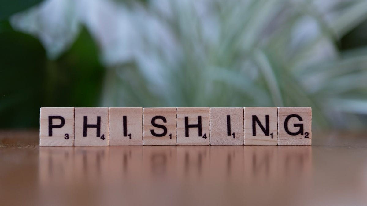 A close call with a Facebook scam that tried to steal credit card info