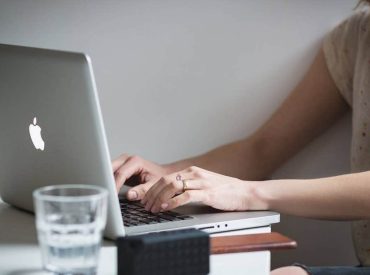 Americans now spend 10 hours online every day