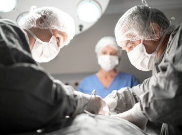 Organ donors' lives endangered by rushed transplant procedures, investigation finds