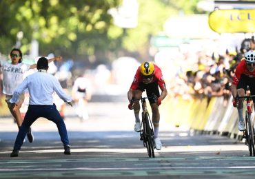 Security guard's 'swift move' stops determined anti-Israel agitator at Tour de France finish
