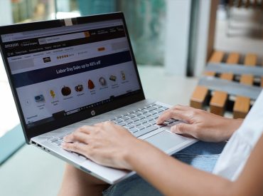 Cybersecurity expert reveals simple trick to stop companies from tracking your online shopping