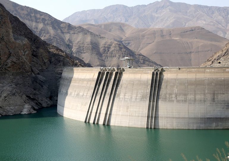 Netanyahu sends message to people of Iran as country faces water crisis