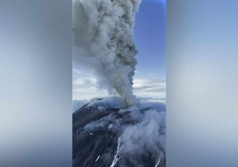 Russian volcano erupts for first time in centuries after massive earthquake strikes Kamchatka Peninsula