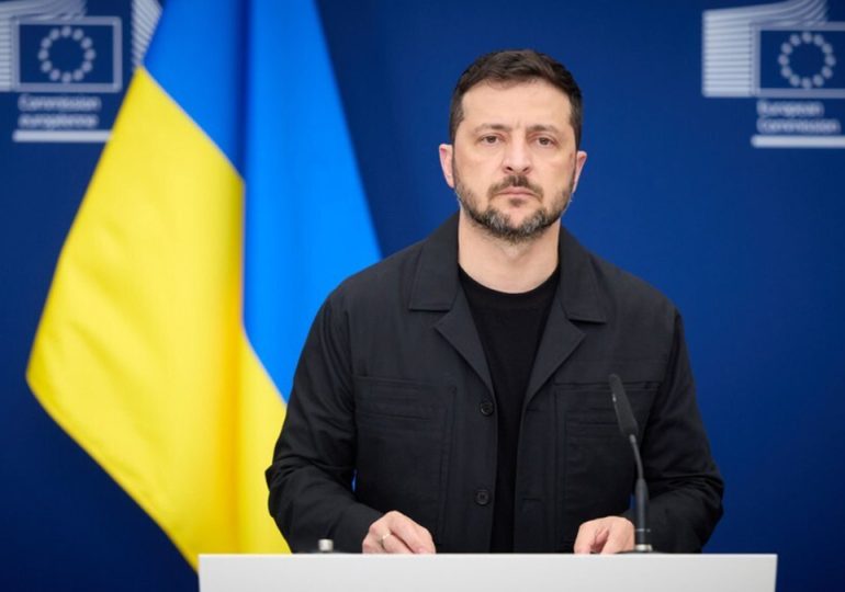 Ukrainian designer predicts Zelenskyy will wear military suit for high-stakes Trump meeting