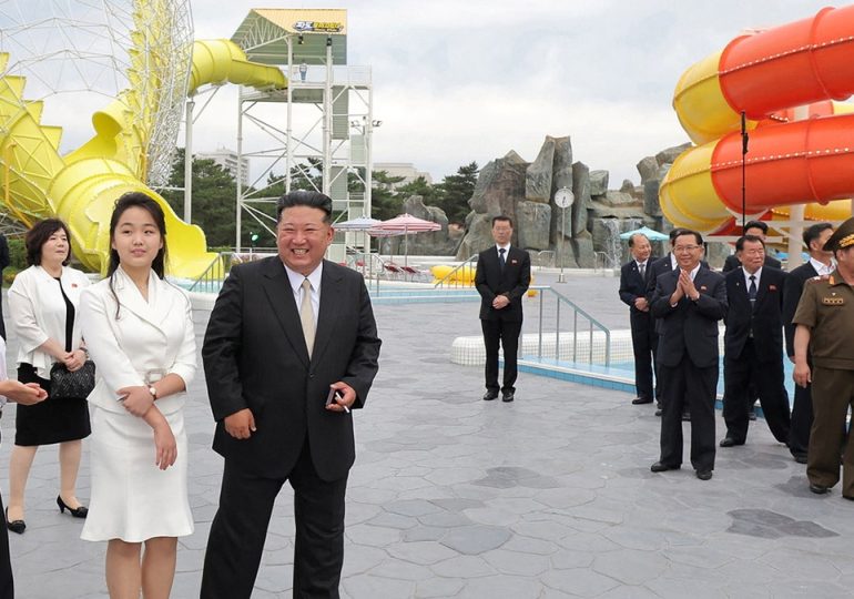 Kim Jong Un's young daughter being groomed to lead regime after military parade visit in China: expert