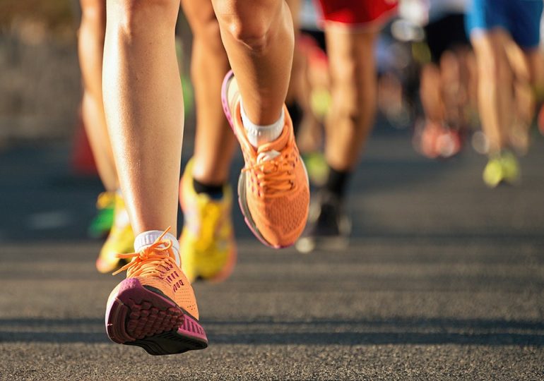Long-distance running tied to higher risk of colon cancer, early study suggests