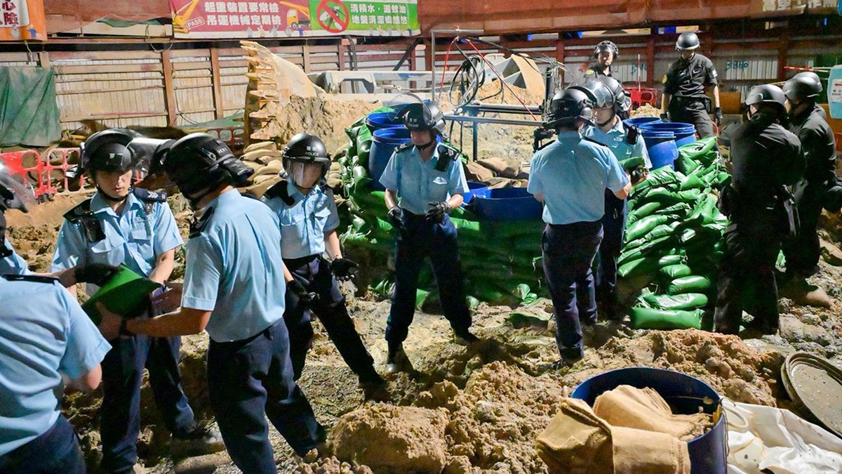 Bomb disposal tema working