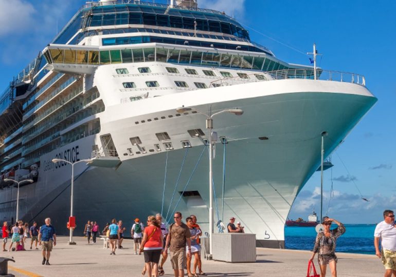 Cruise ship allegedly leaves 80-year-old woman behind on island, daughter demands answers after death