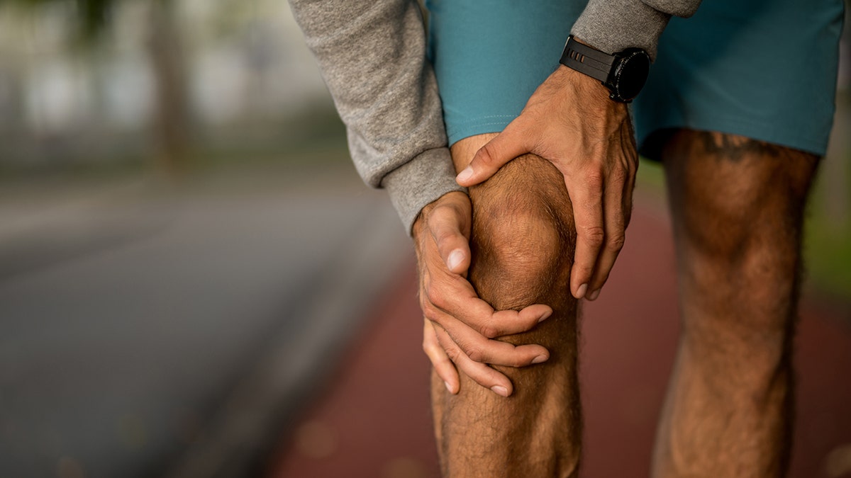 Experimental treatment eases knee arthritis pain without surgery or pills