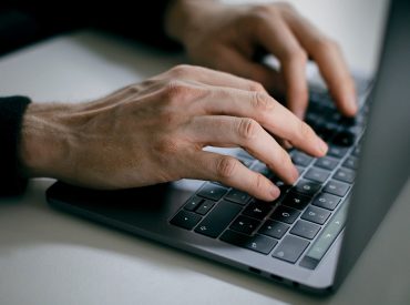 How malicious party invites target your inbox