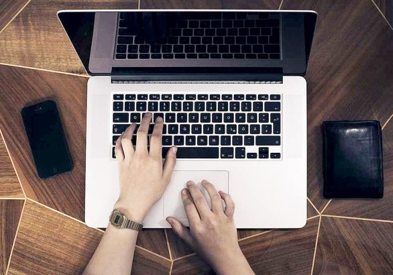 How to spot and stop AI phishing scams