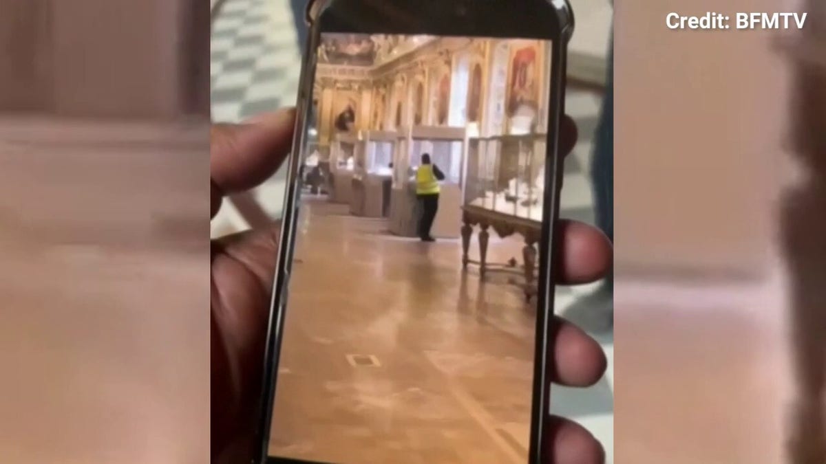New video purportedly shows Louvre thieves in action during brazen daytime heist