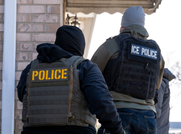 Illinois lawmakers pass bill banning ICE immigration arrests near courthouses