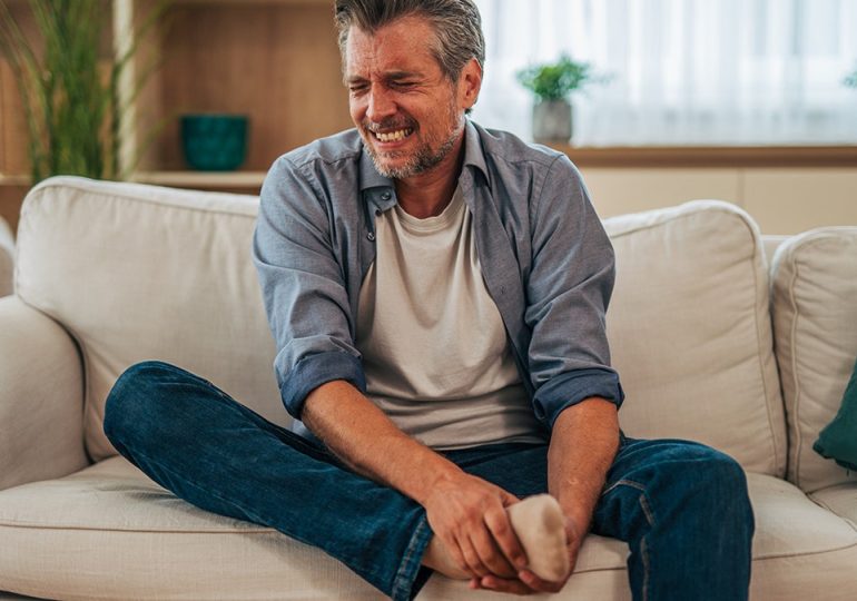 Aging-related joint disorder increasingly affects people under 40, study finds