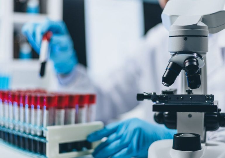 Grain-sized robot could change how doctors deliver drugs