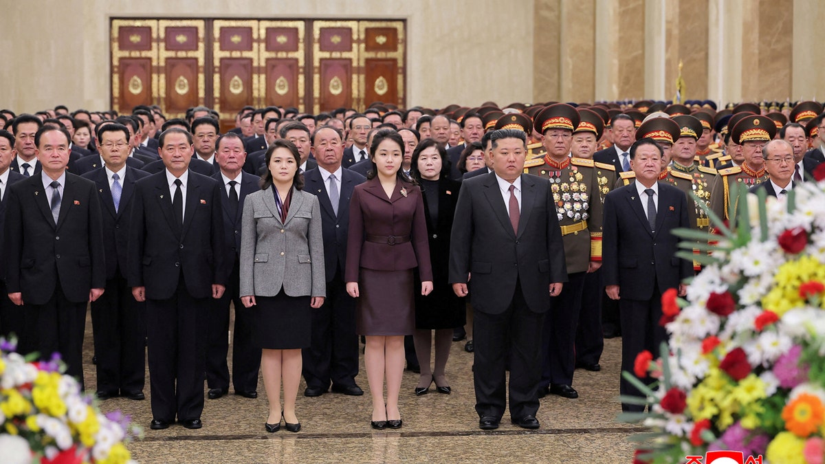 Kim Jong Un and family