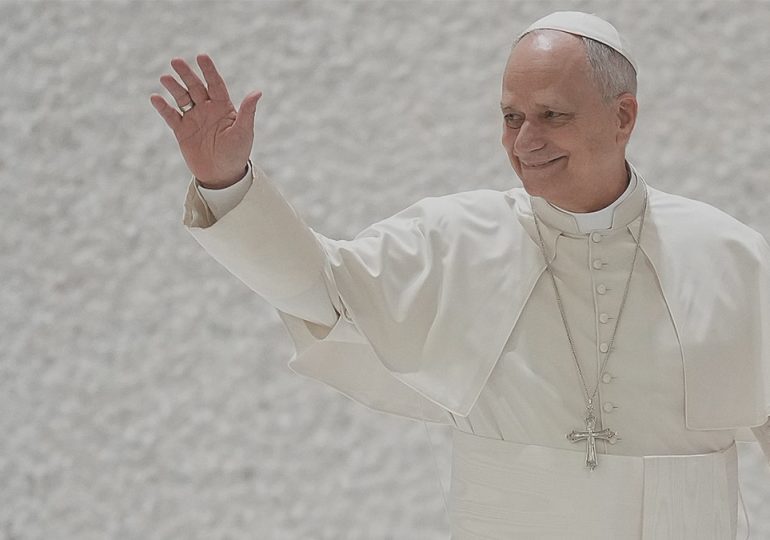 Pope Leo calls for world free from persecution while honoring Holocaust victims