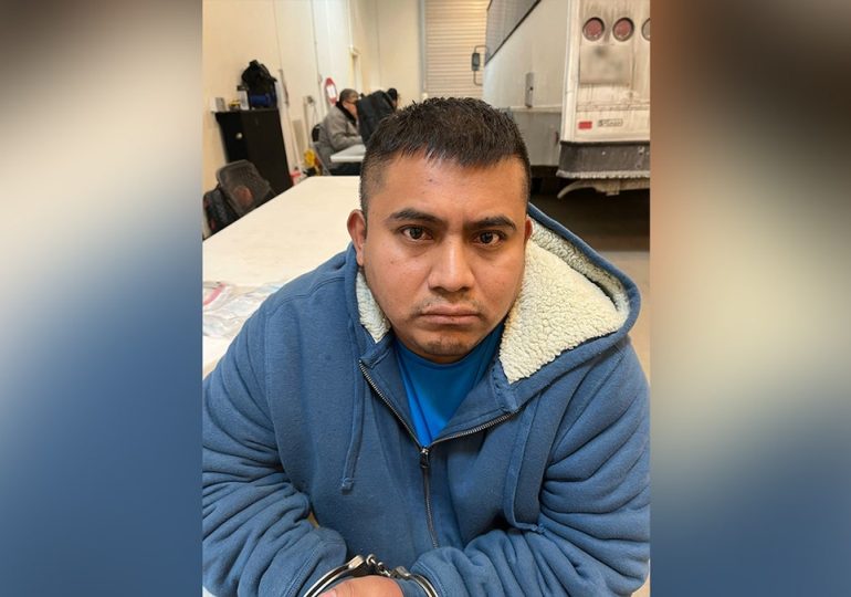 Criminal illegal immigrant allegedly rams ICE vehicle in Minnesota as attacks on agents surge