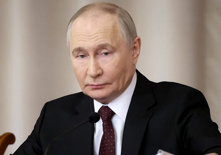 Putin puts 'nuclear triad' on fast track, Zelenskyy claims ‘World War 3’ underway