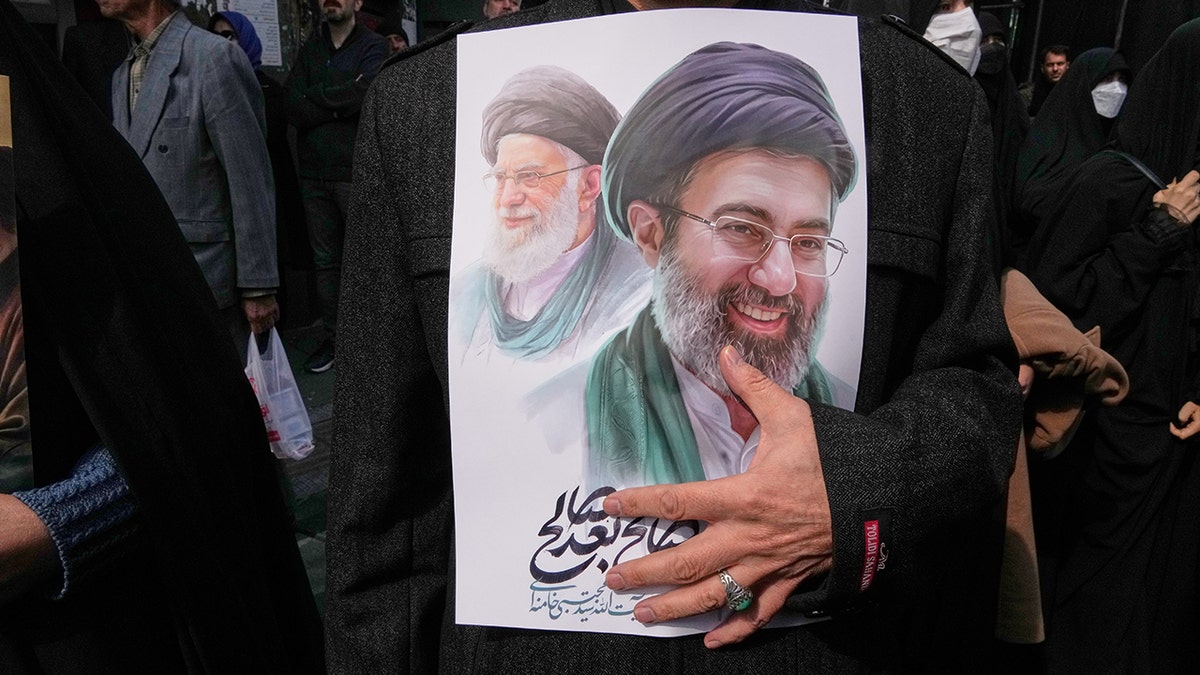 Iran's supreme leader Mojtaba Khamenei 'misfunctioning,' not controlling regime: sources