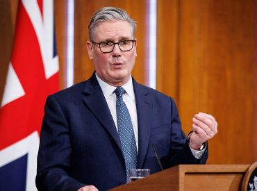 Trump, Starmer agree Strait of Hormuz must reopen as Middle East conflict escalates