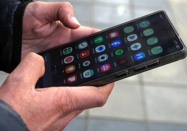 Android flaw lets hackers unlock phones in under a minute