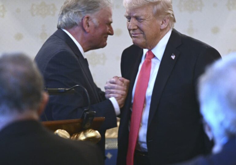 Franklin Graham defends Trump in letter shared on Truth Social after AI ‘Jesus’ image backlash