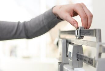 Weight gain in certain decade of life may be more dangerous, study suggests