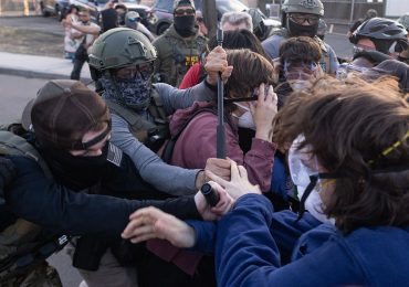 FBI arrests protester who threatened to kill ICE officer's family at NJ detention center protest, Blanche says