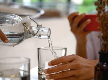 Filtered water at specific ages could add months to your lifespan decades later, new study finds