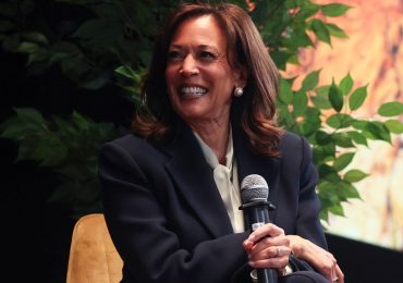 Harris accuses Trump allies of trying to ‘rig’ 2026 midterms after Virginia court tosses redistricting measure