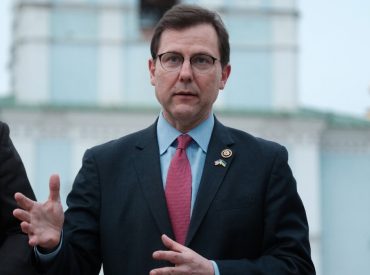 Rep. Tom Kean Jr. says he expects to return to Congress 'in the next couple of weeks' after missing 100 votes