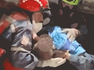 American rescue teams pull infant alive from rubble in Venezuela days after devastating twin earthquakes