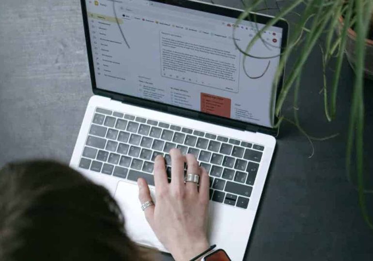 FBI warns Microsoft users about passwordless scam