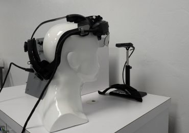 Helmet-style cockpit vision system aims to change how pilots see in low visibility