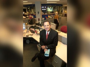 New York anchor Bill Ritter announces Alzheimer's diagnosis during his final Eyewitness News broadcast