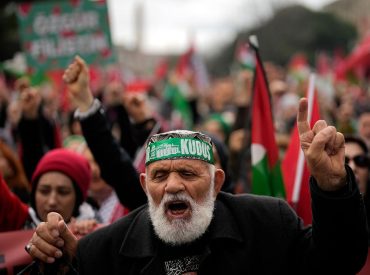 Critics say Turkey's verbal attacks on Israel have crossed into antisemitism