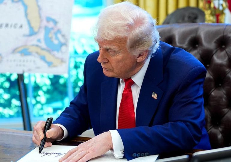 Federal appeals court rejects Trump bid to enforce mail ballot order ahead of midterm elections