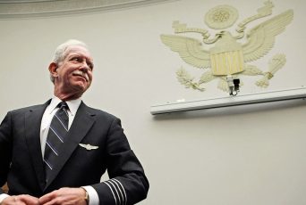‘Miracle on the Hudson’ hero Captain ‘Sully’ Sullenberger reveals Alzheimer’s diagnosis