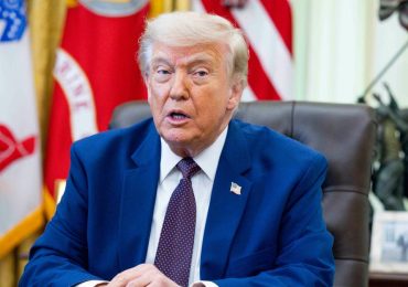 Trump grants pardons to 'persecuted' mechanics in right-to-repair crackdown: 'I am setting them all free'