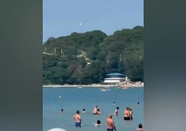 Crowded Russian beach descends into chaos after alleged Ukrainian drone incident kills 7, including 4 children