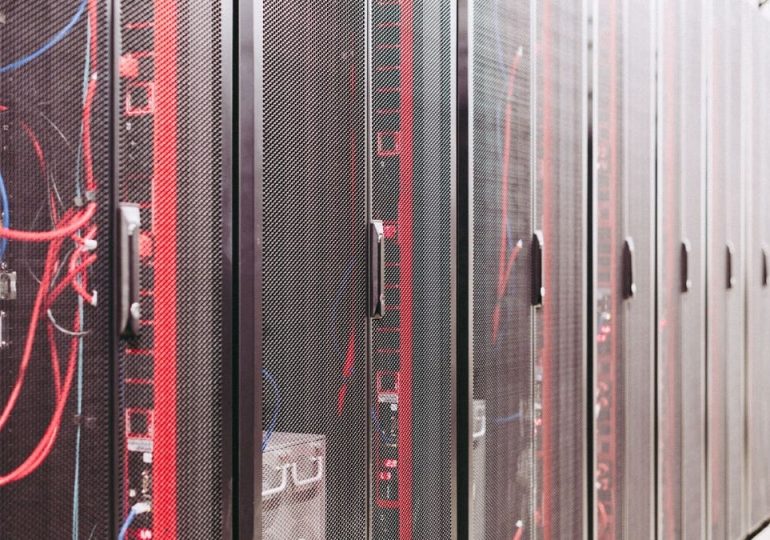 Trump plan taps US firms to fight foreign cybercrime
