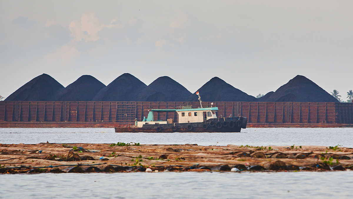 Virgo Transport 8 passenger ship loses contact while crossing Indonesia’s Java Sea