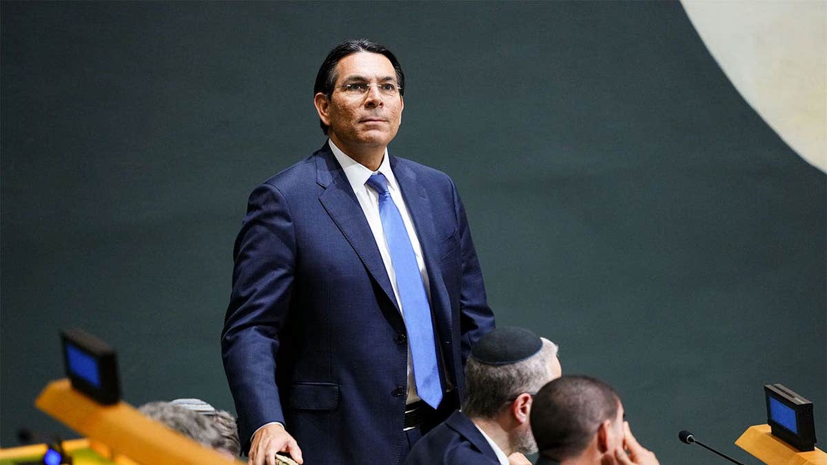 Israeli UN envoy's Starlink video reaches millions, with nearly 40% of Instagram viewers in Iran