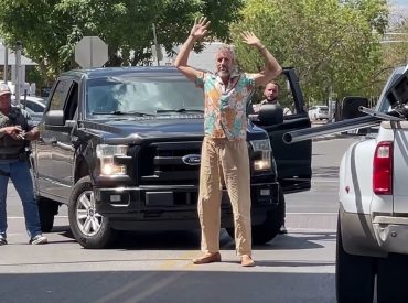 Man films himself taking down Flock cameras, gets arrested
