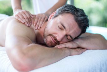 Massage clients report bizarre flu-like reaction after popular spa treatment