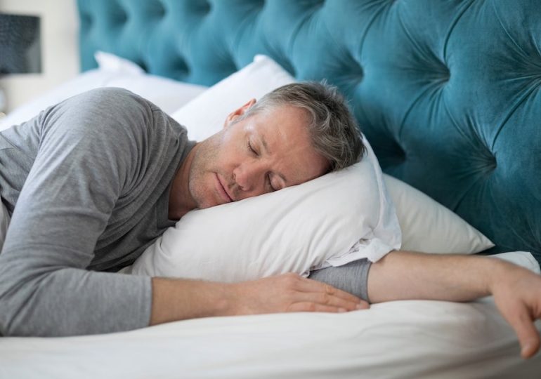 Daylight saving time is ending: Doctor breaks down 6 ways to protect your sleep and health