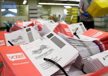 Federal officials identify 400 noncitizens registered to vote in Washington state: 'Tip of the iceberg'