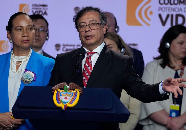 Former Colombian president accused of exploiting dozens of women for presidential parties